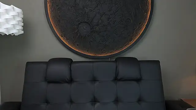 Snapshot of miss_vaiolette chatting on October 20, 11:10 am miss vaiolette online show from October 20, 11:10 am