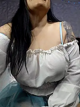 kittyhotass1 online show from September 19, 6:59 am