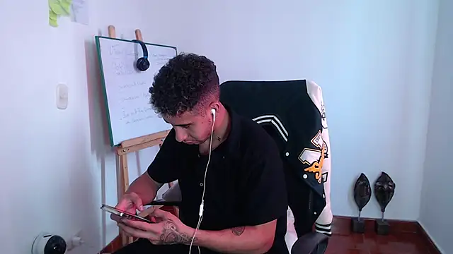 Snapshot of Daiki_Jack chatting on January 16, 9:19 pm Daiki Jack online show from January 16, 9:19 pm