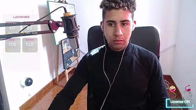 Snapshot of Daiki_Jack chatting on January 24, 7:49 pm Daiki Jack online show from January 24, 7:49 pm