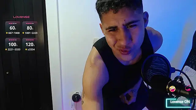 Snapshot of Daiki_Jack chatting on February 14, 1:45 am Daiki Jack online show from February 14, 1:45 am