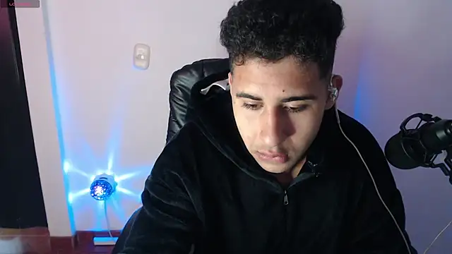 Snapshot of Daiki_Jack chatting on March 2, 3:05 pm Daiki Jack online show from March 2, 3:05 pm