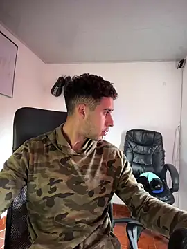 Snapshot of Daiki_Jack chatting on March 13, 9:37 pm Daiki Jack online show from March 13, 9:37 pm