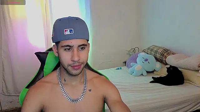 Snapshot of Daiki_Jack chatting on October 8, 3:42 pm Daiki Jack online show from October 8, 3:42 pm