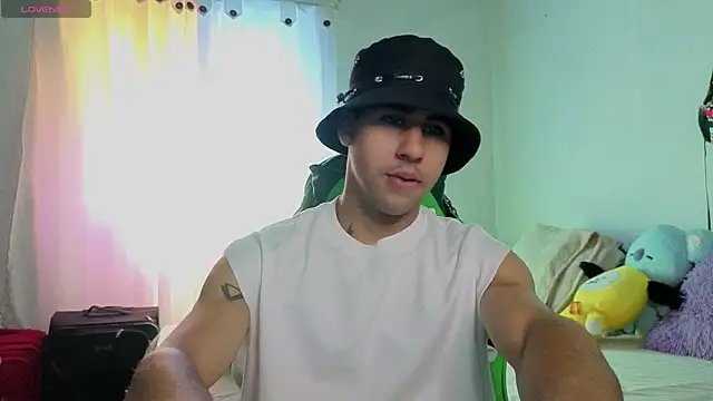 Snapshot of Daiki_Jack chatting on October 17, 2:19 pm Daiki Jack online show from October 17, 2:19 pm