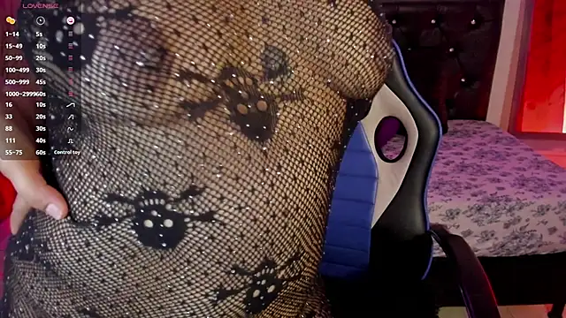 Snapshot of Bianka_olivetto021 chatting on February 13, 8:48 am Bianka olivetto021 online show from February 13, 8:48 am