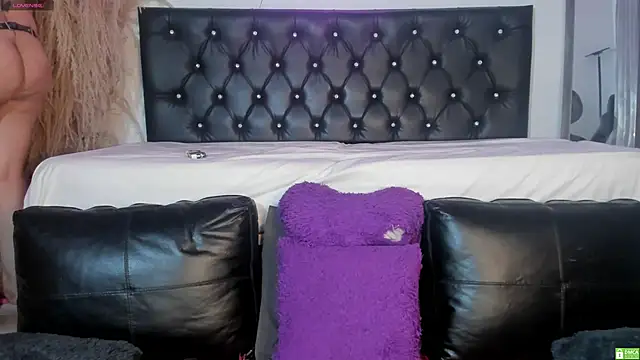 Snapshot of Bianka_olivetto021 chatting on October 2, 3:35 am Bianka olivetto021 online show from October 2, 3:35 am