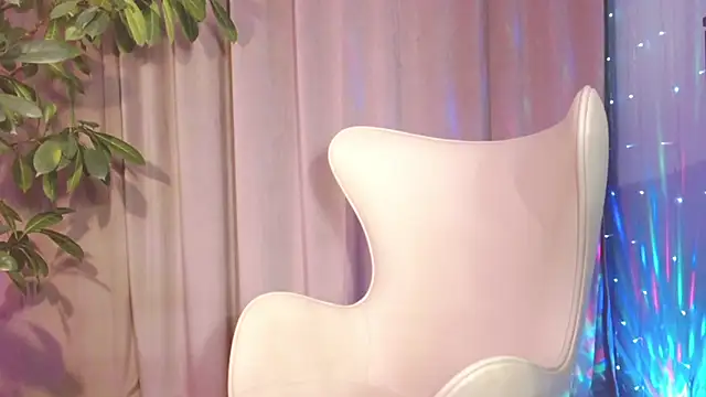 julia renard online show from February 16, 1:27 pm