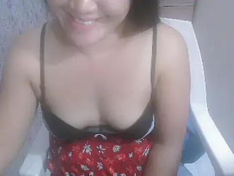 Snapshot of sweet_Lielani chatting on February 10, 7:58 am sweet Lielani online show from February 10, 7:58 am