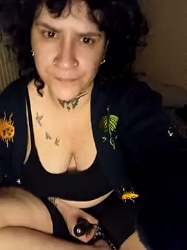 callmelouve online show from October 23, 1:49 am