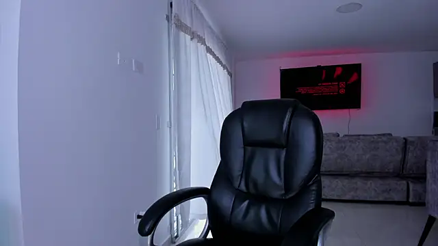 Frank Farrell online show from February 12, 6:40 pm