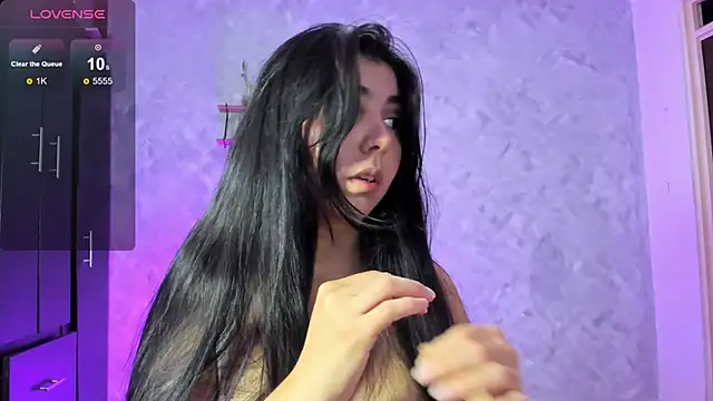 Snapshot of Bellagh1 chatting on October 19, 5:57 pm Bellagh1 online show from October 19, 5:57 pm