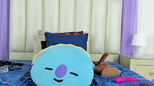 mollieblue69 online show from December 30, 3:24 pm