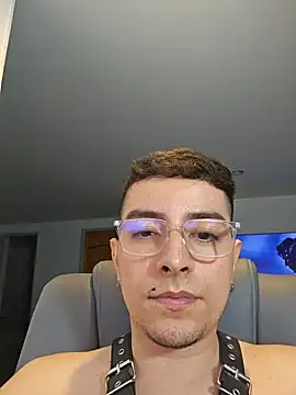 Jhoan saenz online show from September 25, 3:43 am