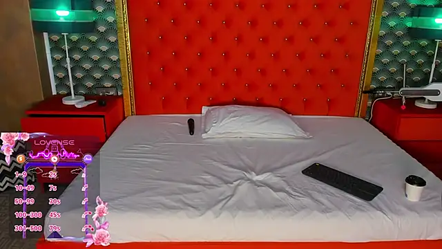 VallerieJones online show from February 26, 10:26 am