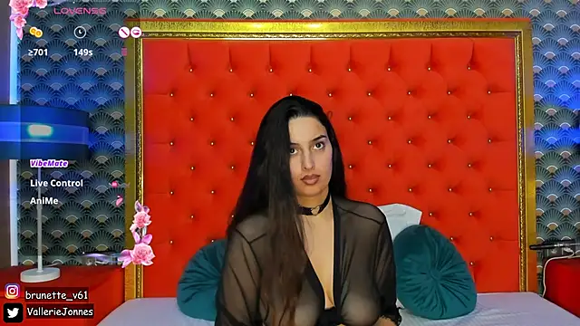 VallerieJones online show from March 10, 2:28 am