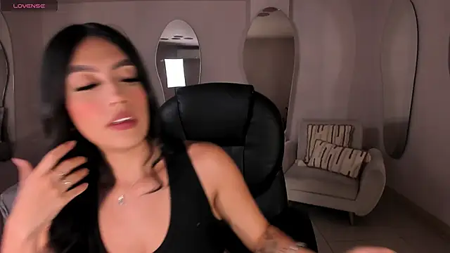 Snapshot of JadeEvansX chatting on January 22, 5:49 pm JadeEvansX online show from January 22, 5:49 pm