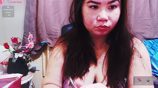 Alliayah Hollyx online show from December 11, 2:00 pm