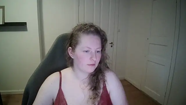 Girlnina-1995 online show from January 13, 1:17 pm