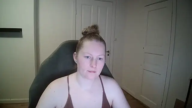 Girlnina-1995 online show from February 13, 11:28 am