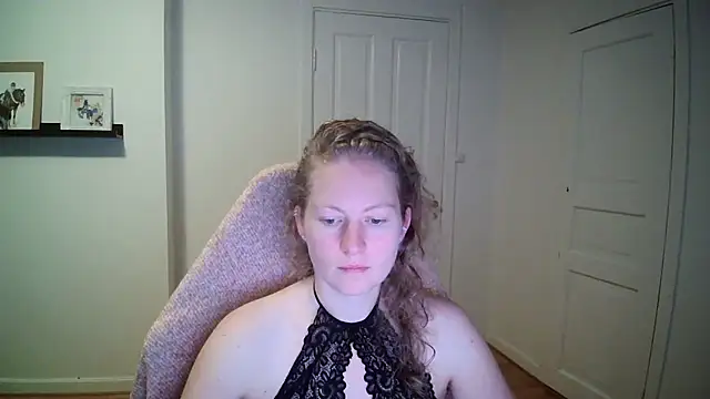 Girlnina-1995 online show from October 9, 8:23 am