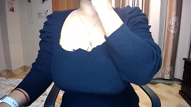 lady maeda  online show from November 24, 7:02 pm