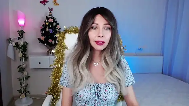 Snapshot of wendifoste chatting on December 25, 8:07 pm wendifoste online show from December 25, 8:07 pm