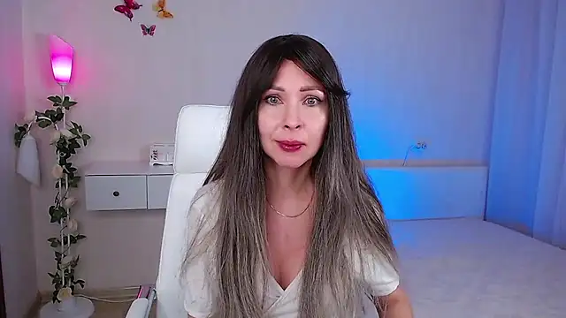 Snapshot of wendifoste chatting on January 28, 7:21 pm wendifoste online show from January 28, 7:21 pm