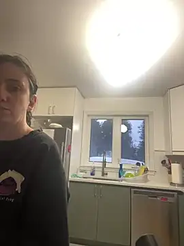 Snapshot of XXlolaXX chatting on January 28, 10:12 pm XXlolaXX online show from January 28, 10:12 pm