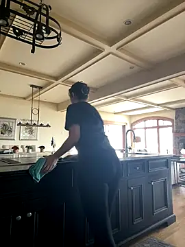 Snapshot of XXlolaXX chatting on November 3, 3:46 pm XXlolaXX online show from November 3, 3:46 pm