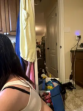 Snapshot of XXlolaXX chatting on November 9, 8:07 pm XXlolaXX online show from November 9, 8:07 pm