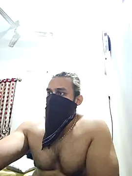 kaizercool1 online show from January 17, 6:47 am