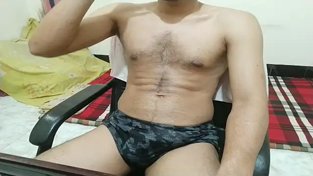 Snapshot of ekzxoss chatting on March 8, 2:45 am ekzxoss online show from March 8, 2:45 am