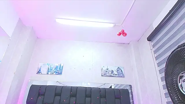  carolina fox online show from February 21, 6:18 am