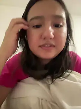 Pinkie Princes online show from December 24, 6:50 pm