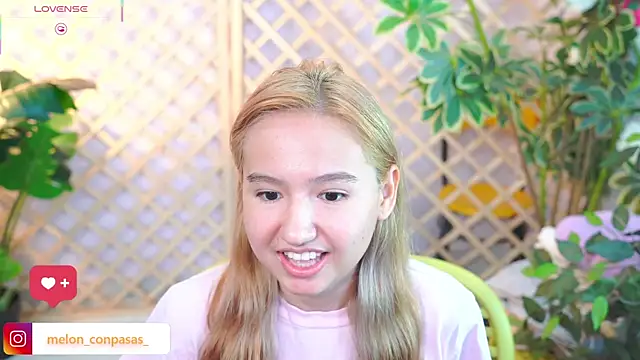 Pinkie Princes online show from October 26, 5:35 am