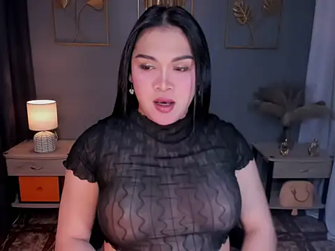 Snapshot of MaxeneCullens chatting on September 10, 7:30 am MaxeneCullens online show from September 10, 7:30 am