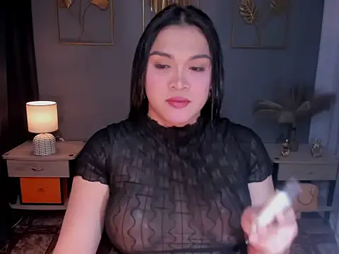 Snapshot of MaxeneCullens chatting on October 4, 6:55 am MaxeneCullens online show from October 4, 6:55 am