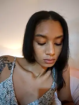 Leaberry online show from November 17, 10:59 pm