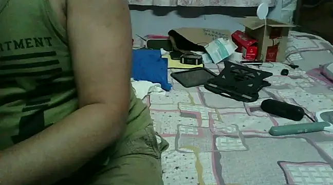 Snapshot of Sexyrkv91 chatting on February 6, 1:32 pm Sexyrkv91 online show from February 6, 1:32 pm