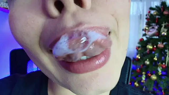 Snapshot of lisbet21x chatting on December 30, 10:34 pm lisbet21x online show from December 30, 10:34 pm