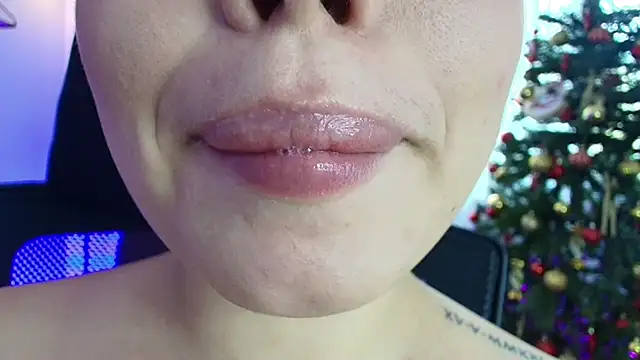 Snapshot of lisbet21x chatting on January 15, 7:12 pm lisbet21x online show from January 15, 7:12 pm