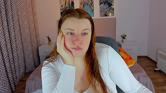 Snapshot of PolinaSalvatore chatting on January 9, 8:24 am PolinaSalvatore online show from January 9, 8:24 am