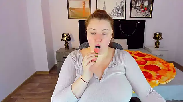 Snapshot of PolinaSalvatore chatting on January 10, 7:46 am PolinaSalvatore online show from January 10, 7:46 am