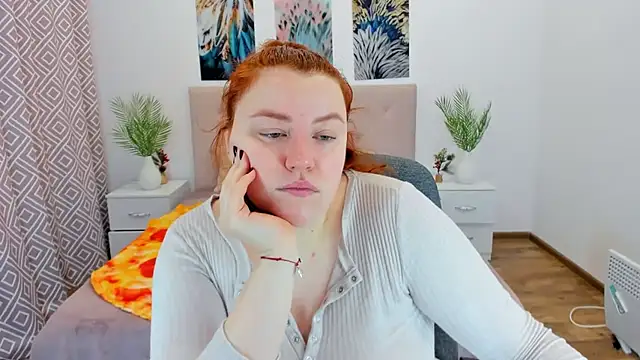 Snapshot of PolinaSalvatore chatting on January 25, 7:49 am PolinaSalvatore online show from January 25, 7:49 am