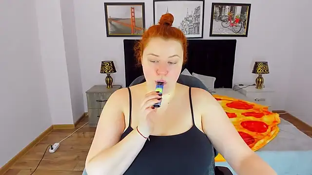 Snapshot of PolinaSalvatore chatting on January 27, 8:29 am PolinaSalvatore online show from January 27, 8:29 am