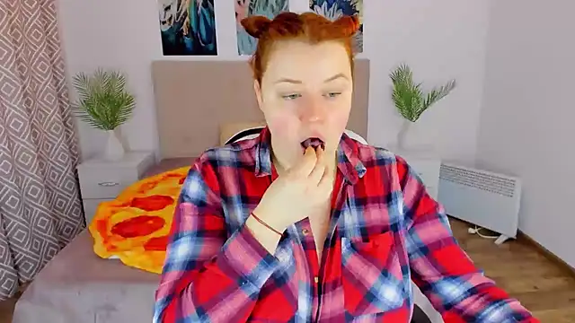 Snapshot of PolinaSalvatore chatting on January 30, 8:54 am PolinaSalvatore online show from January 30, 8:54 am