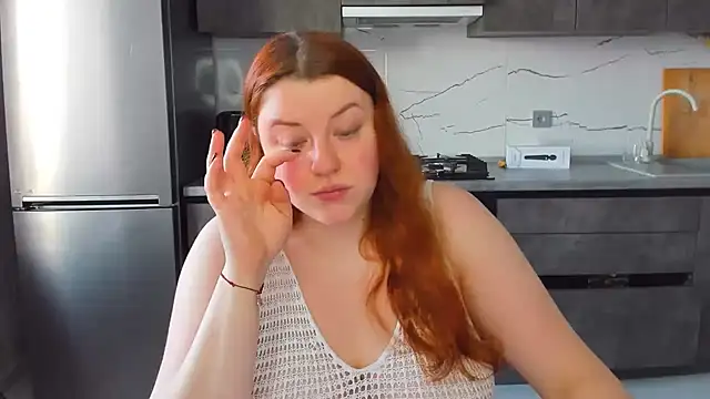 Snapshot of PolinaSalvatore chatting on February 12, 12:55 pm PolinaSalvatore online show from February 12, 12:55 pm