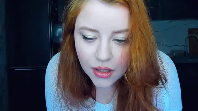 Snapshot of PolinaSalvatore chatting on February 13, 6:38 pm PolinaSalvatore online show from February 13, 6:38 pm