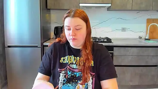 Snapshot of PolinaSalvatore chatting on February 26, 1:52 pm PolinaSalvatore online show from February 26, 1:52 pm